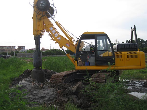 花季传煤APP在线观看建筑机械厂履带式花季传媒下载安装APP施工中